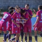 Sarmiento se lo dio vuelta de forma agónica a San Martín y quedó cerca de la cima