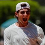 Juan Manuel La Serna firmó otra remontada memorable y se metió en cuartos en Tigre