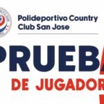Pruebas abiertas de jugadores del Club San José de Rosario en la cancha de la UNCA