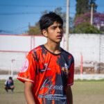 Realizan una venta de empanadas para ayudar a futbolista catamarqueño