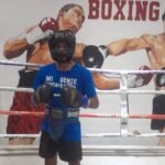 Alexis Apaza entrena en Buenos Aires para su pelea por el título Argentino