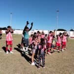 Villa Cubas goleó a Ferro y es uno de los líderes en el Apertura