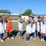 Vélez goleó a El Auténtico y volvió al triunfo